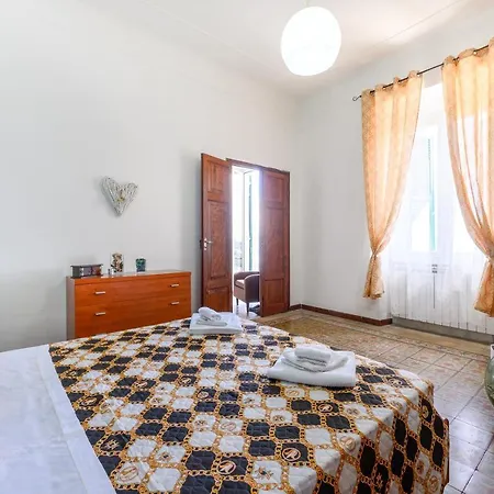 Sea View Escape - Cadimare شقة *