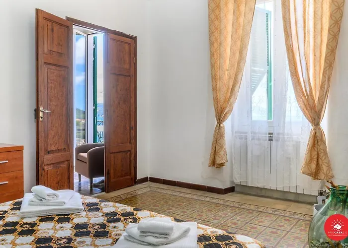 Sea View Escape - Cadimare Апартаменты *